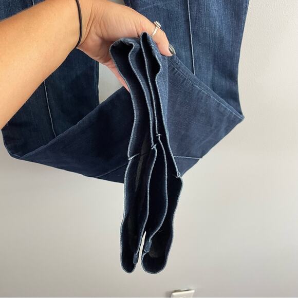 Habitual | Women’s High-Rise Flare Wide Leg Bellbottom Denim Dark Wash Jeans 27 - Picture 3 of 7